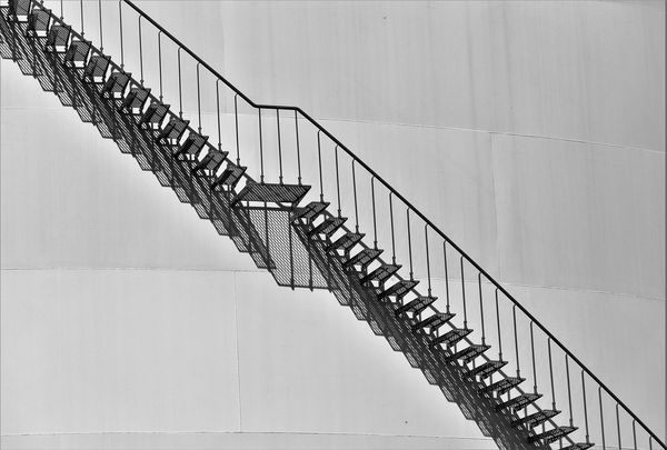 Zakup słupków do balustrad: kluczowe kwestie do rozważenia